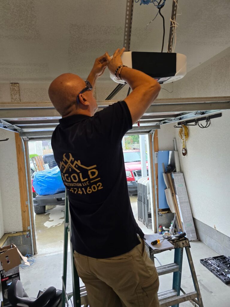KSGold garage door repair team in Virginia
